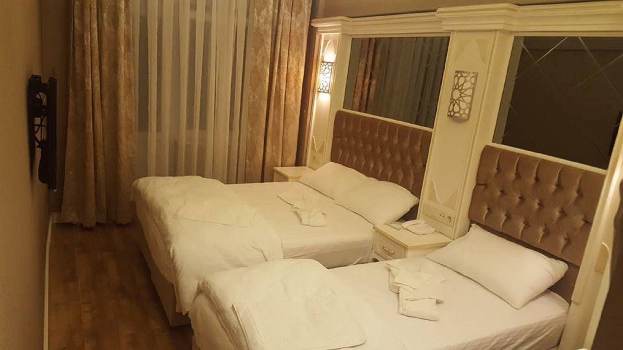 Sun Comfort Hotel Istanbul Bagian luar foto