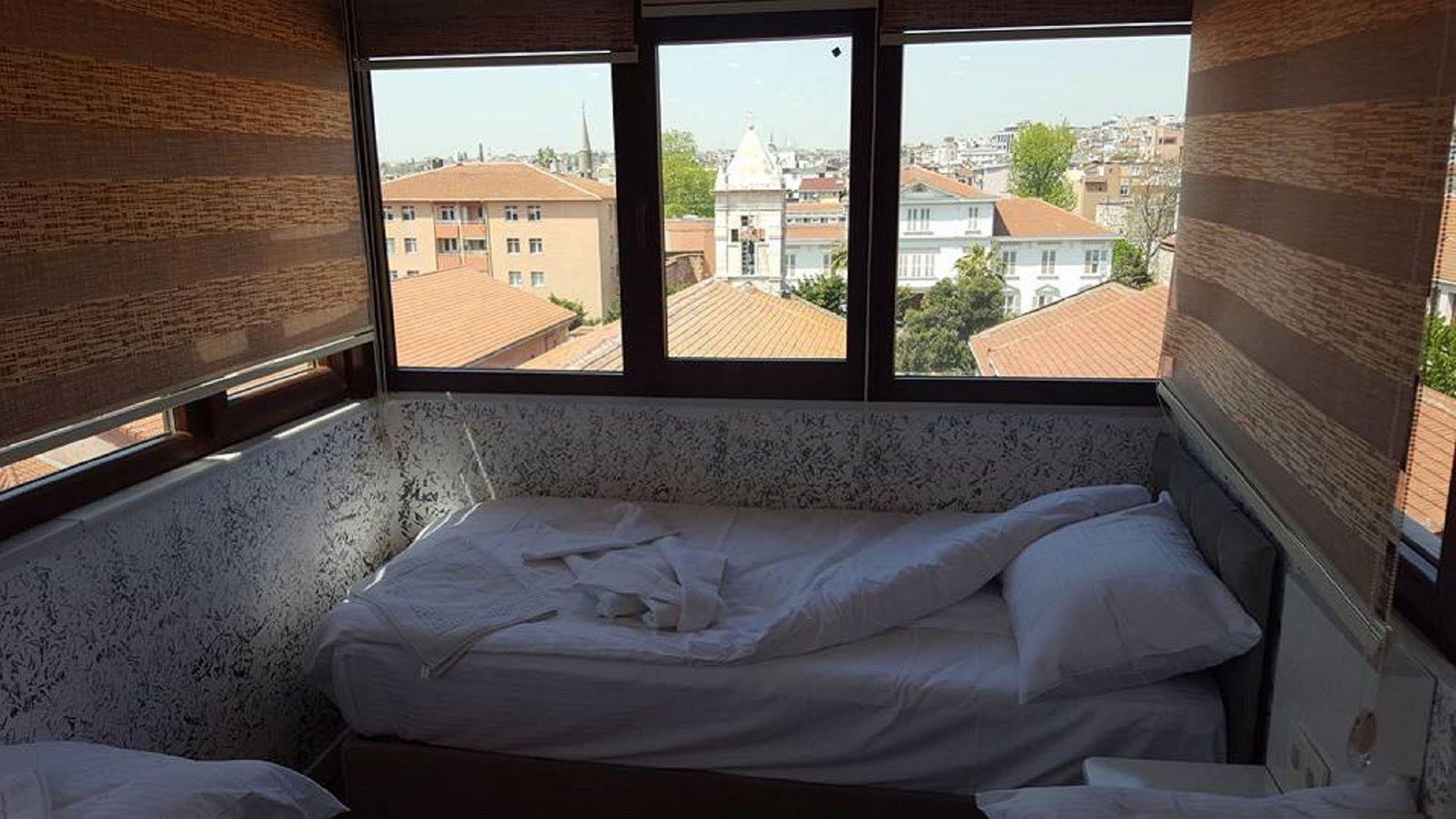 Sun Comfort Hotel Istanbul Bagian luar foto